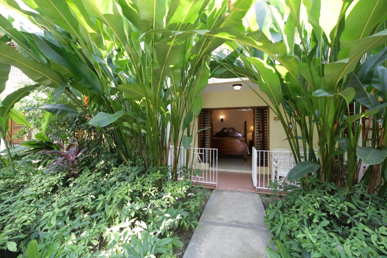 Negril Palms Hotel Buitenkant foto