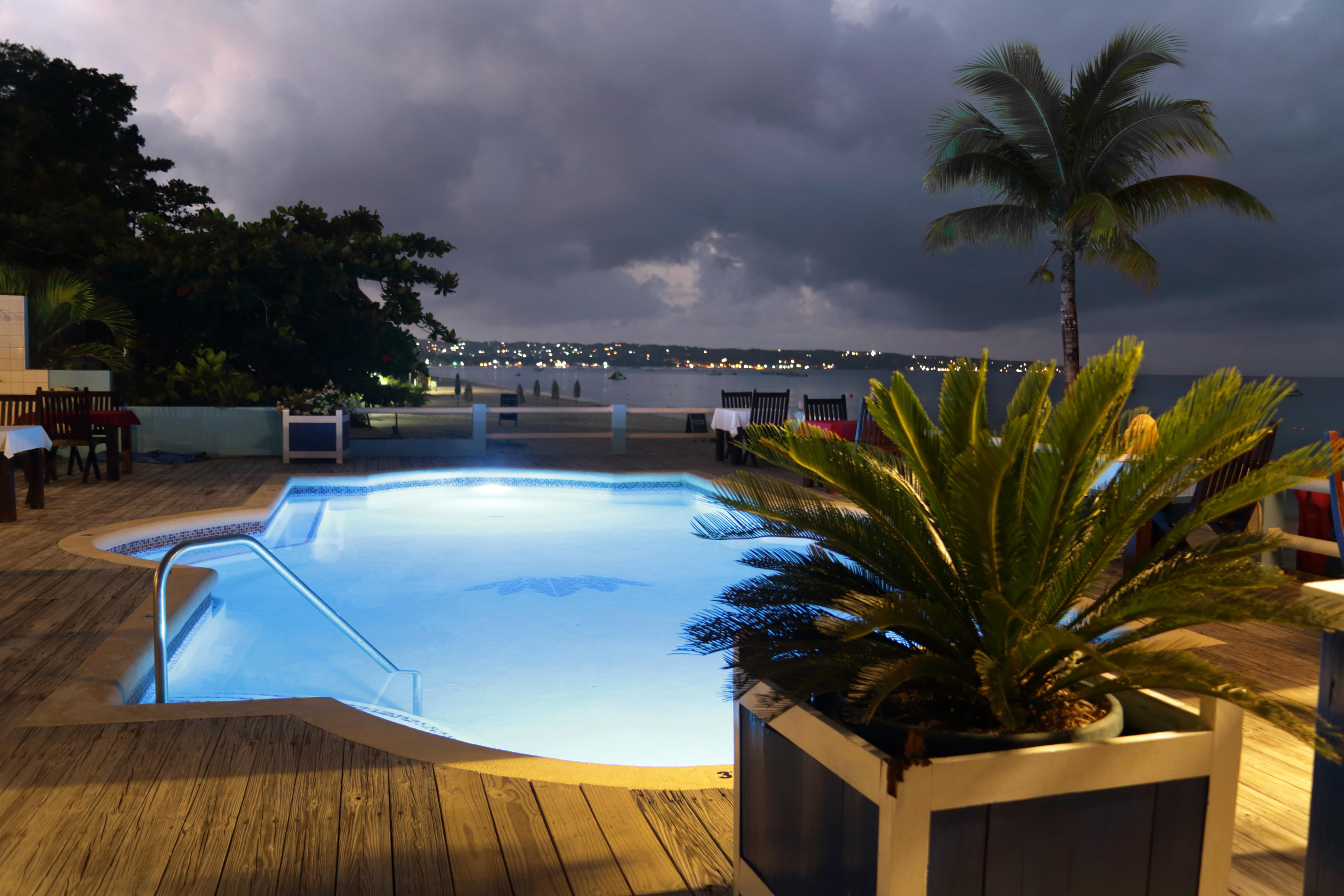 Negril Palms Hotel Buitenkant foto