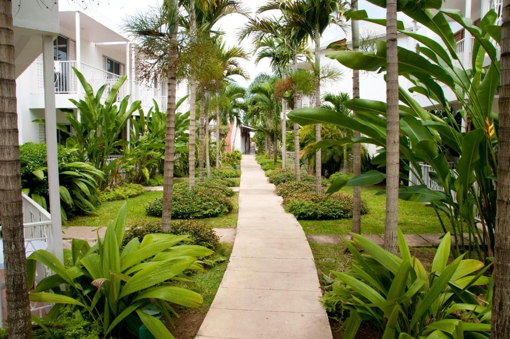 Negril Palms Hotel Buitenkant foto
